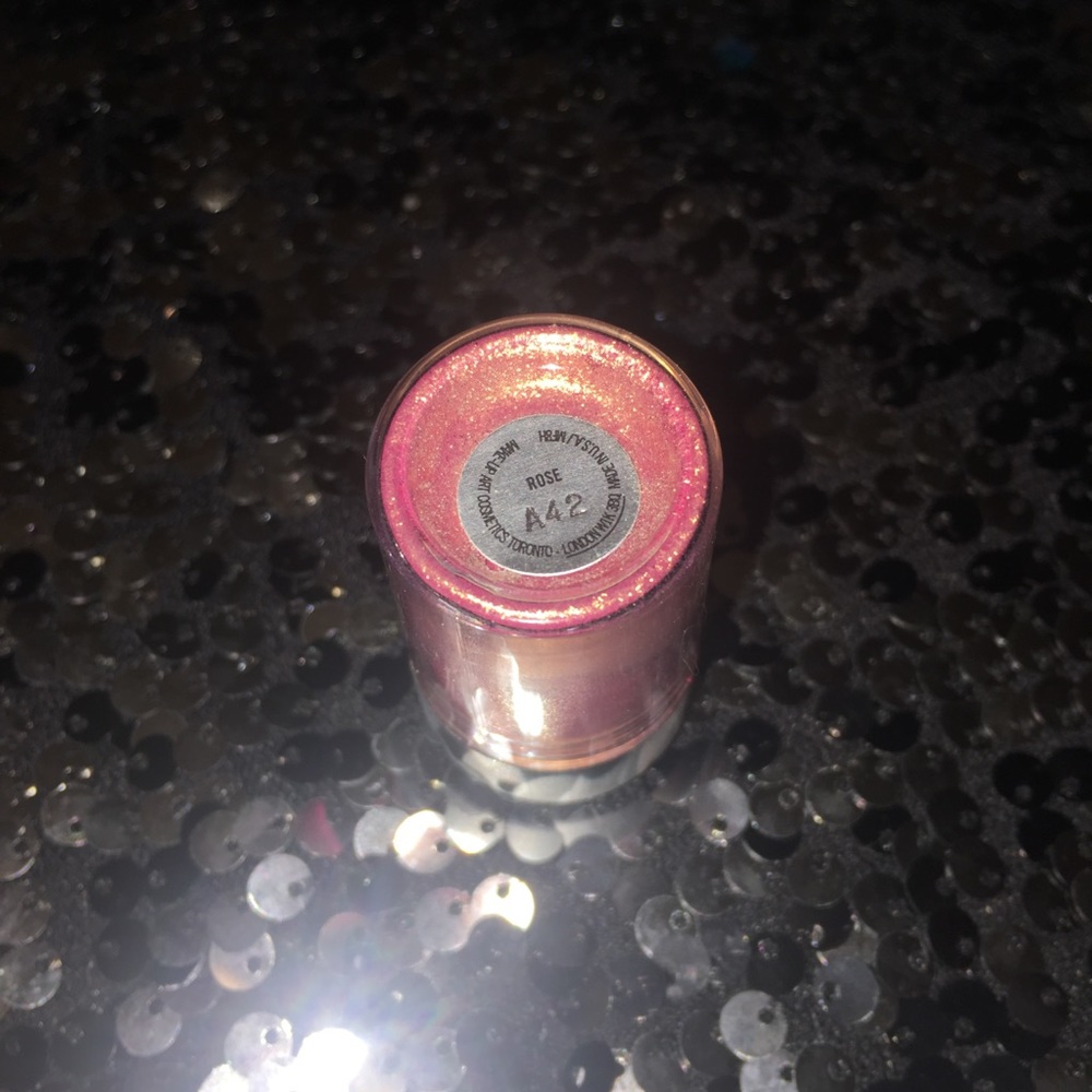 MAC ROSE PIGMENT - Picture 3 of 6
